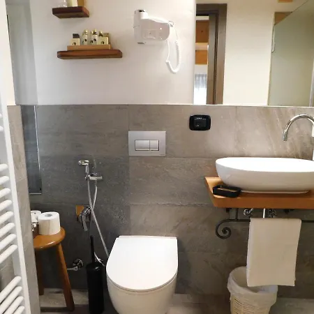 Nicomat Gasthuis Domodossola